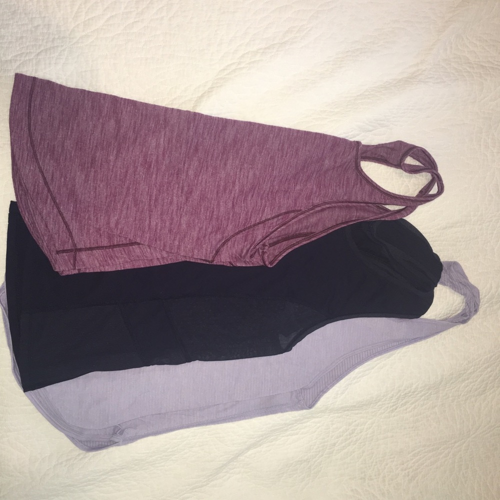 3 Lululemon workout tank tops